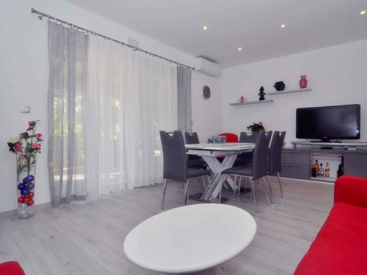 Near Kolovare In Arbanasi Appartement Zadar
